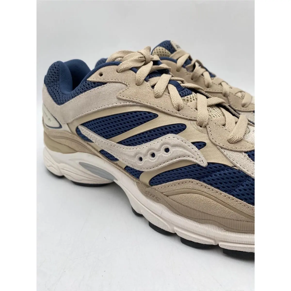 Saucony shoes - Saucony Progrid Omni 9 - Progrid Omni - Beige 1