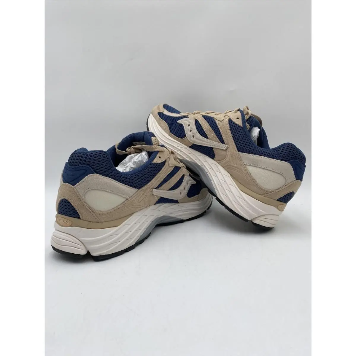 Saucony shoes - Saucony Progrid Omni 9 - Progrid Omni - Beige 6