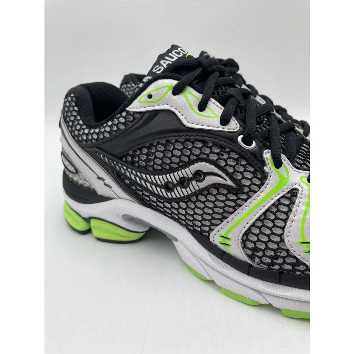 Saucony shoes - Saucony ProGrid Triumph 4 - ProGrid Triumph - Black 11
