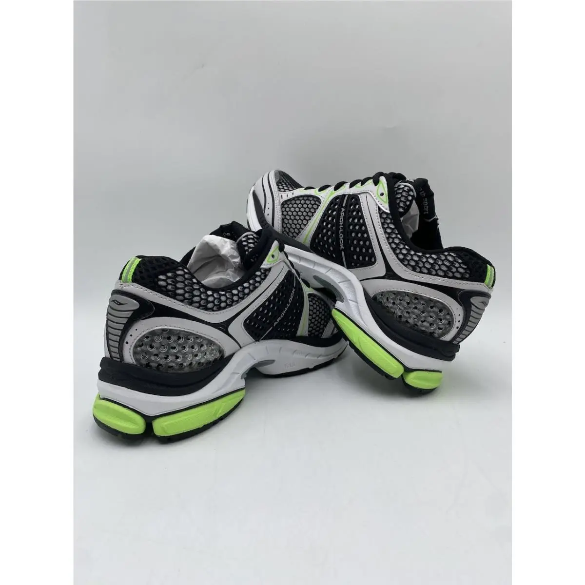 Saucony shoes - Saucony ProGrid Triumph 4 - ProGrid Triumph - Black 16