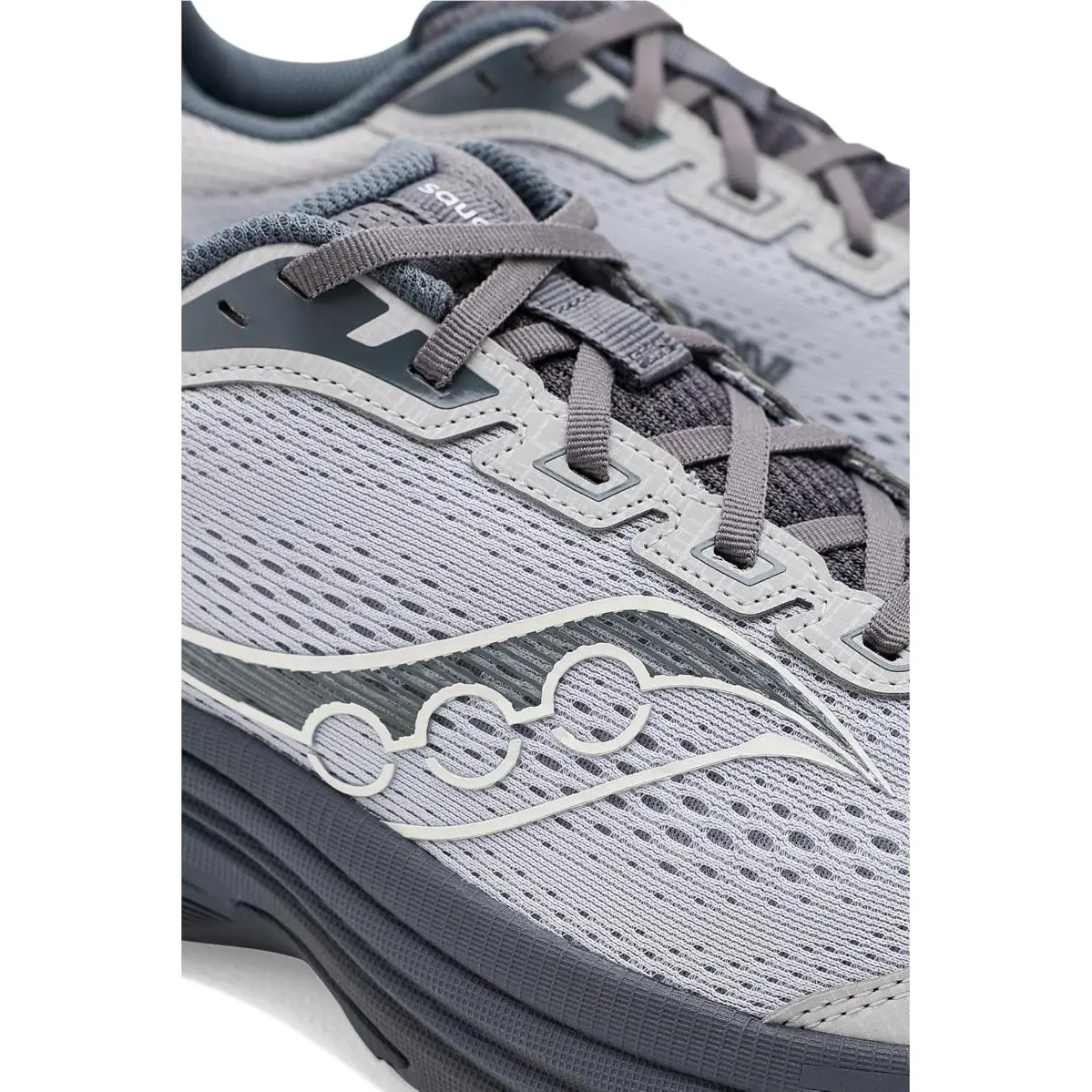 Saucony shoes - Cadet/Carbon 4