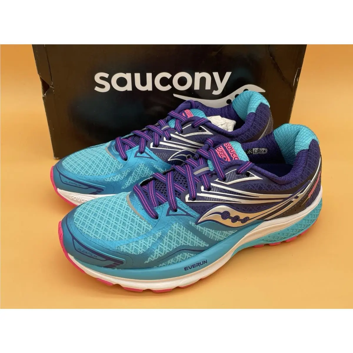 Size 7 Saucony Women’s Ride 9 Running Shoes Navy Blue Narrow