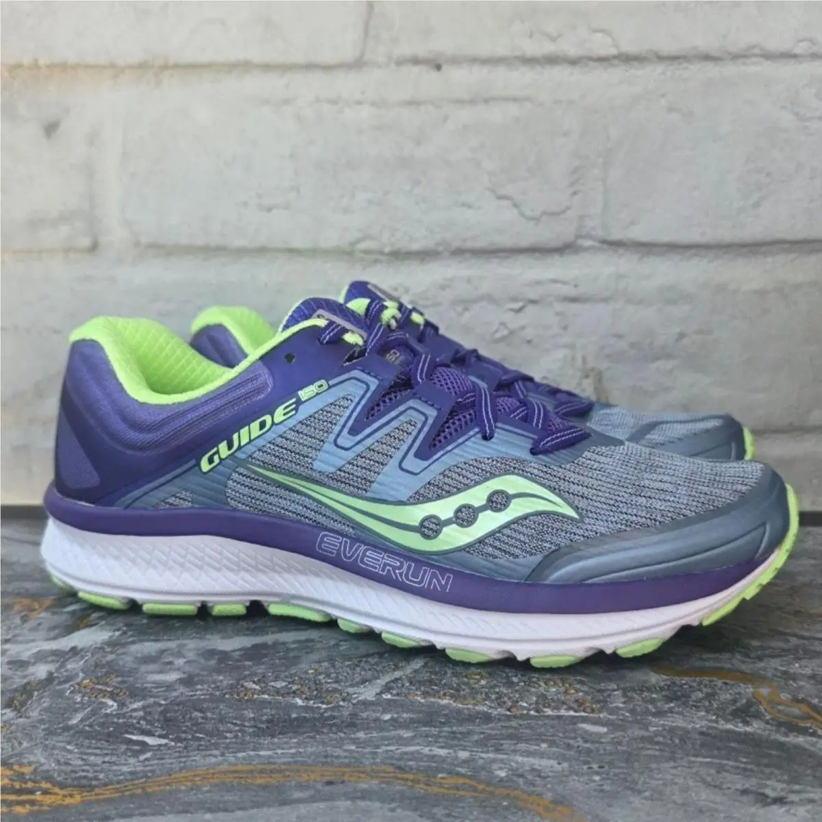 Saucony Guide Iso Women`s 7.5 Running Shoes Fog Purple Mint S10415-1