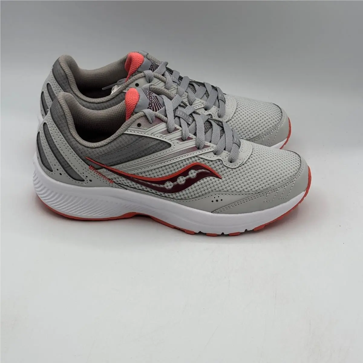 Saucony Cohesion 15 Shoes Women Size 7 Wide Fog Coral Running S10702-22