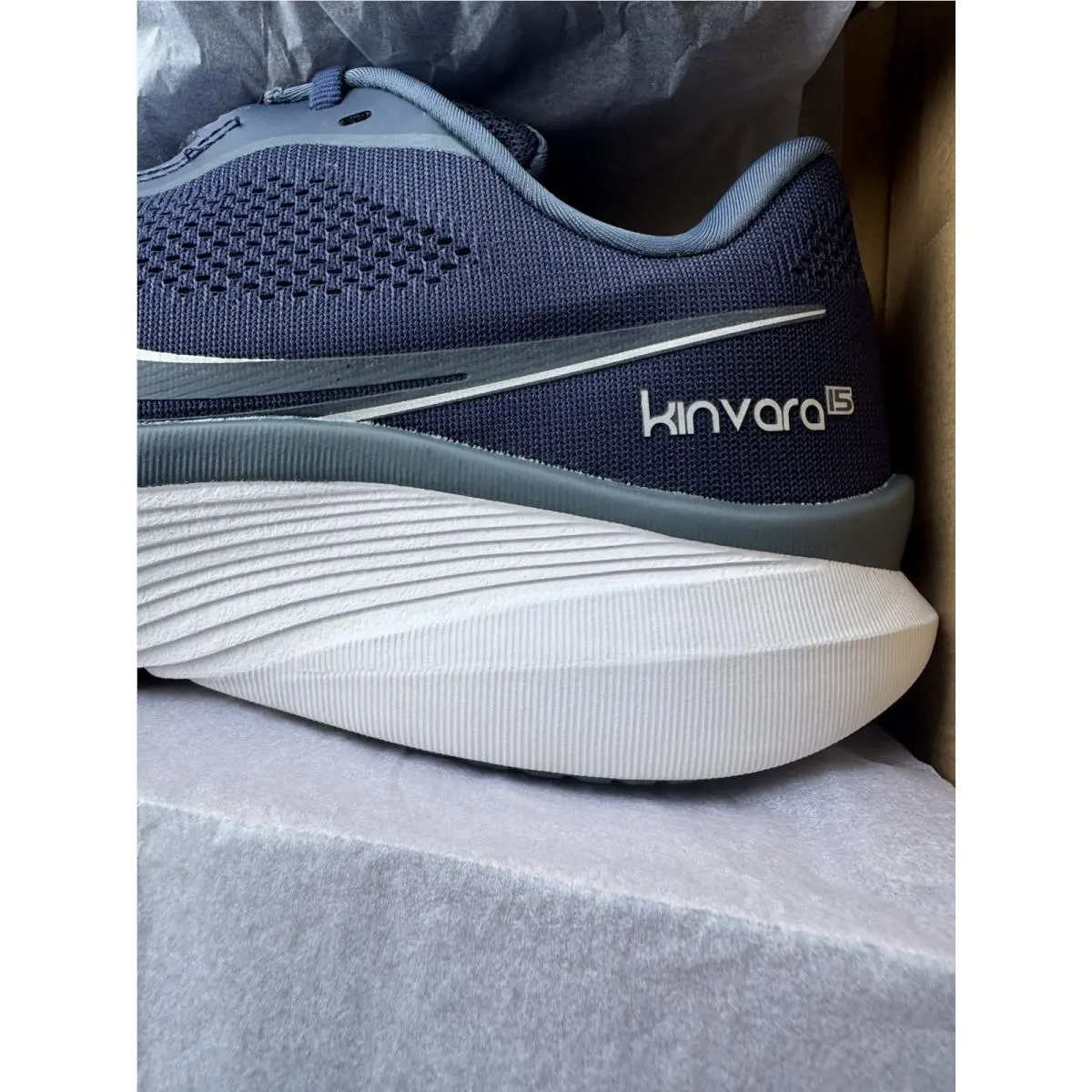 Saucony shoes - Saucony Kinvara 15 - Kinvara - S20967 161 - Navy / Silver 4