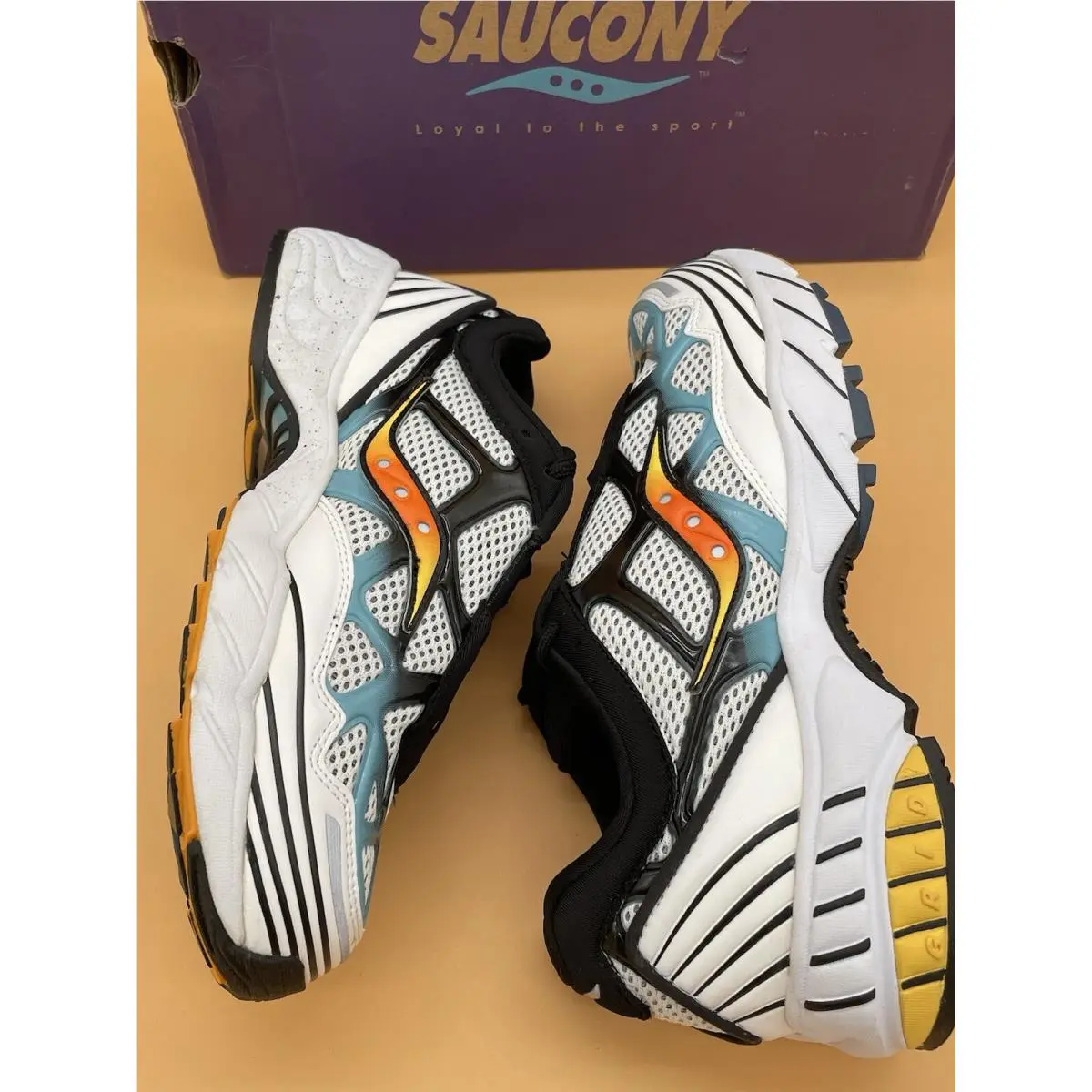 Saucony shoes - Saucony Grid Web - Grid Web - S70466-1 - Blue 3