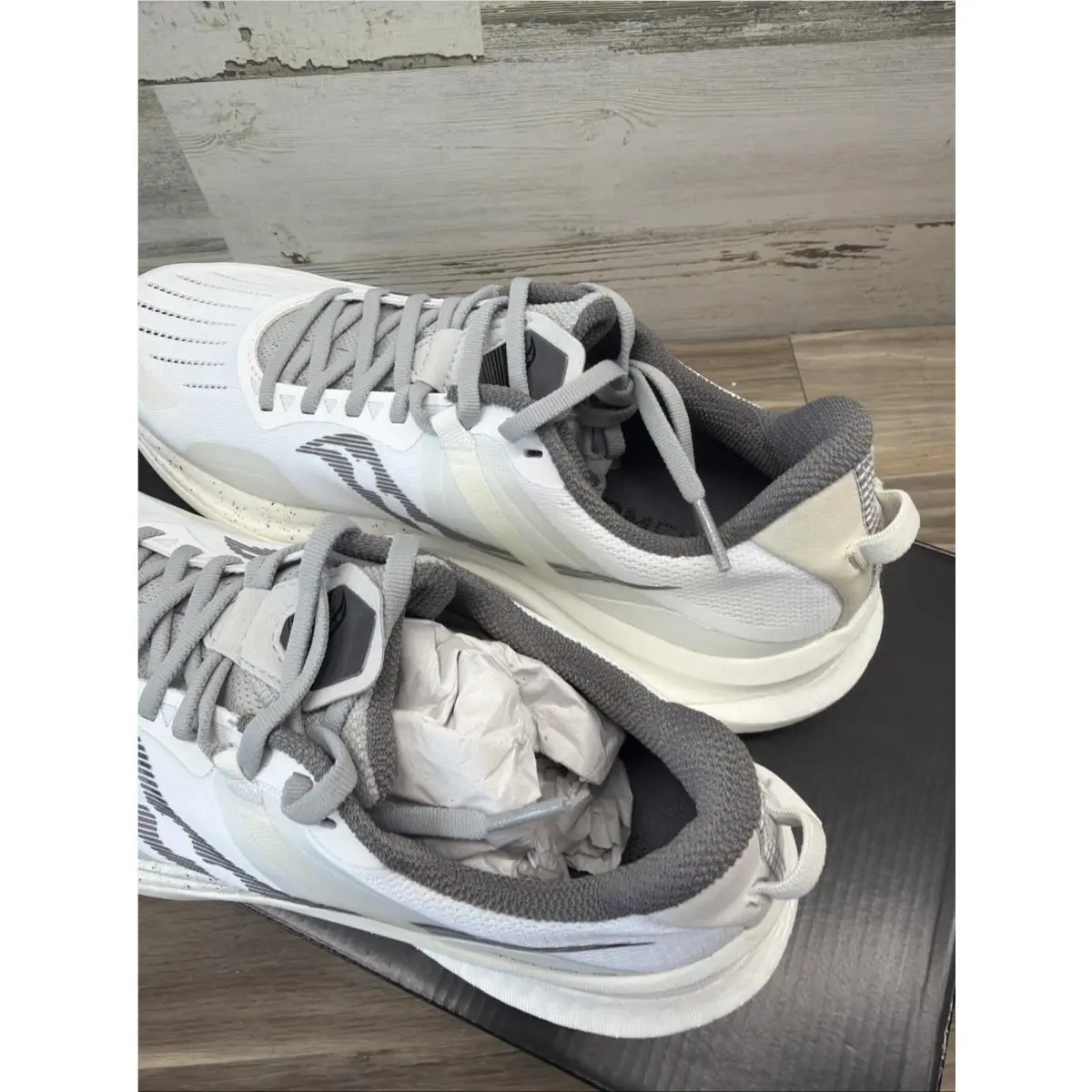 Saucony shoes - Saucony Tempus - Tempus - S10720-11 - White 3