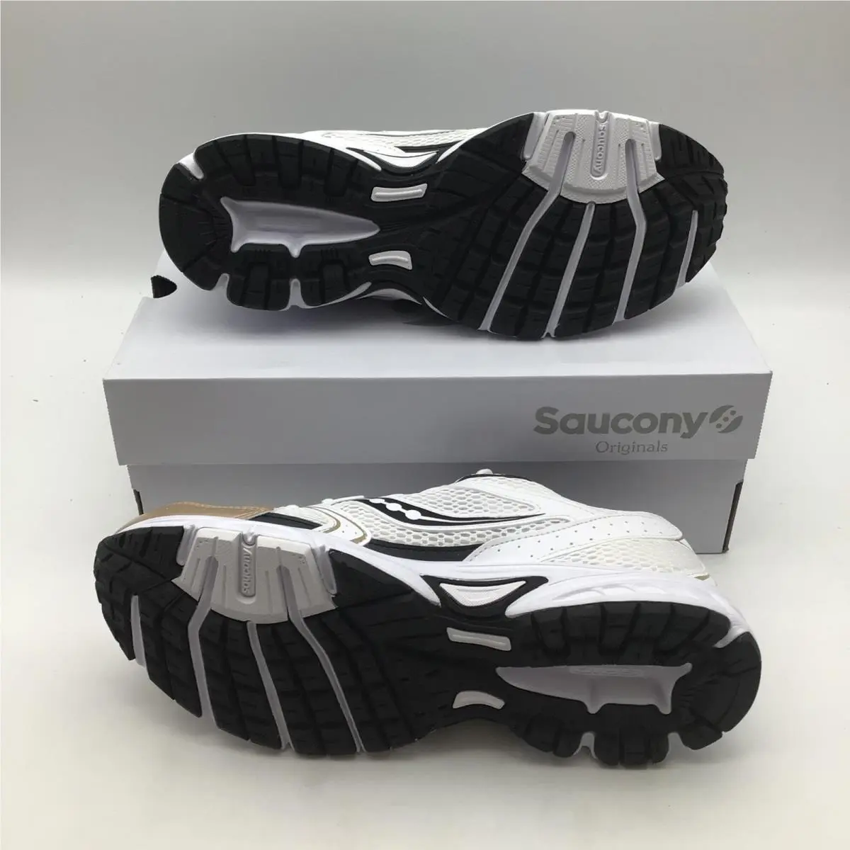 Saucony shoes - Ride Millennium - Ride Millennium - White 3
