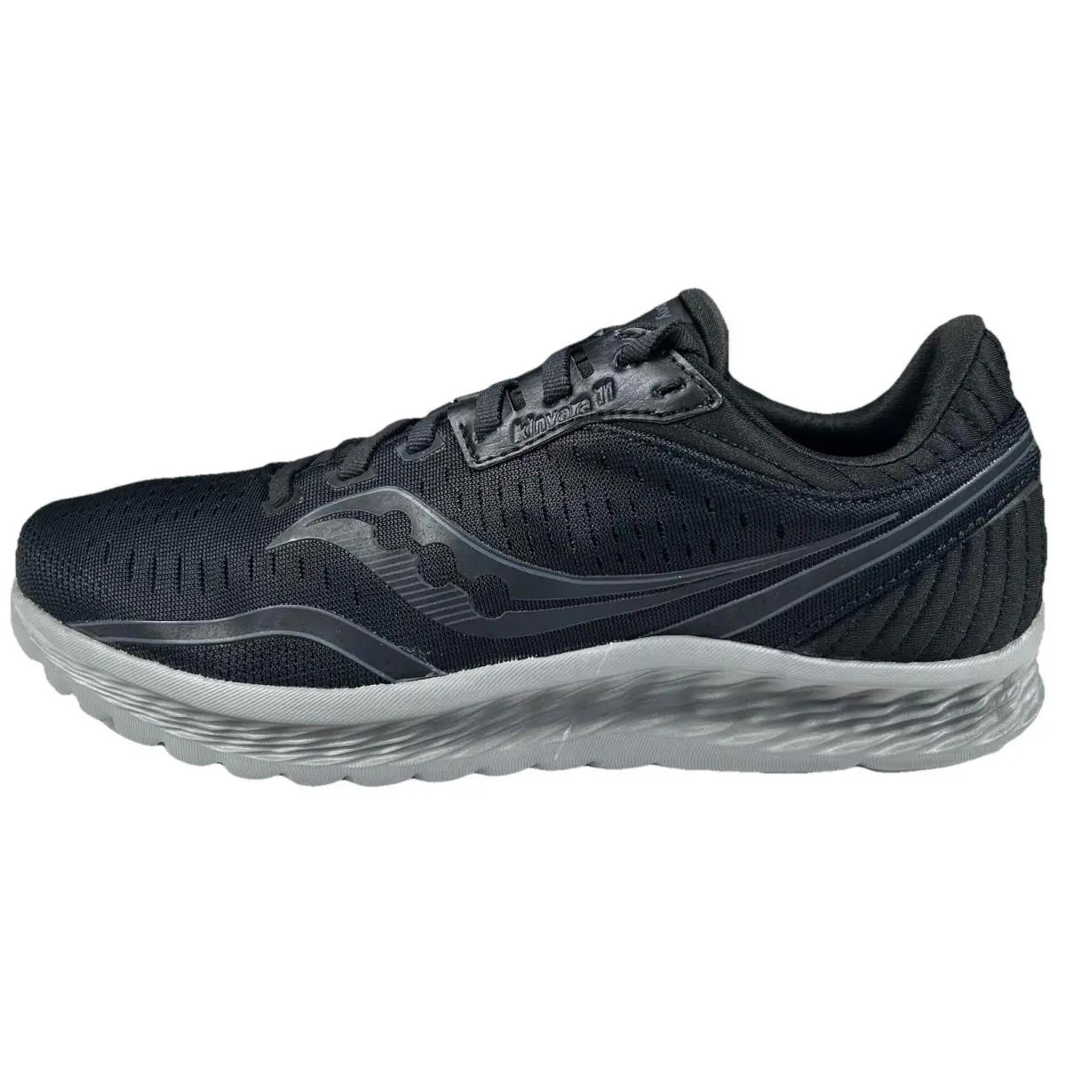 Saucony Kinvara 11 Women’s Training Shoes Size 9.5 Blackout Racing Sneakers