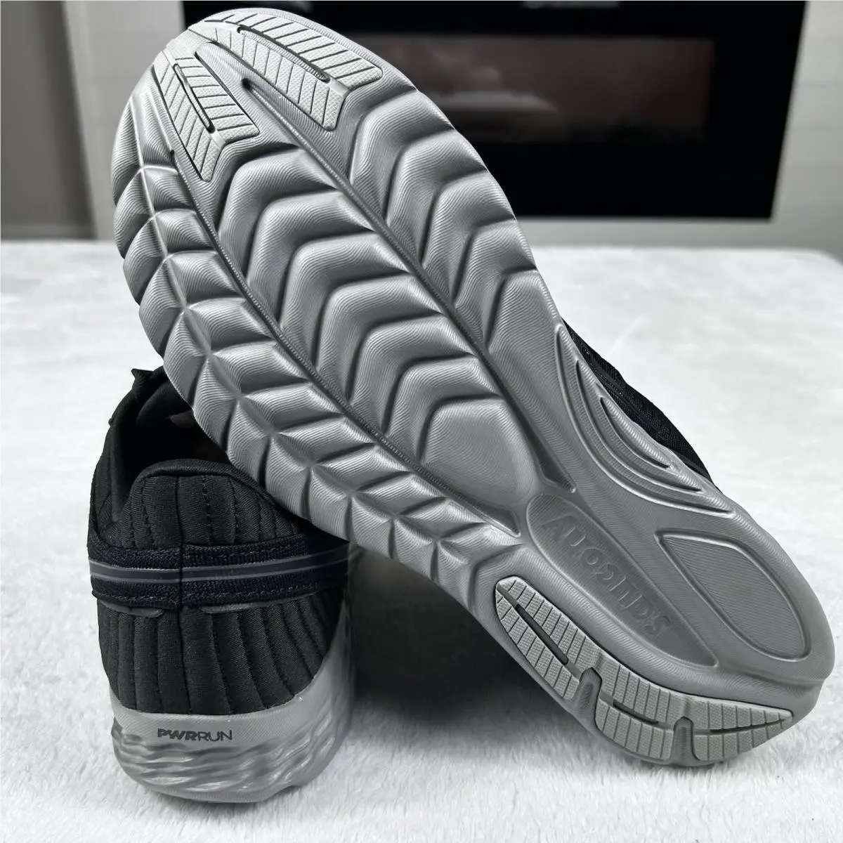 Saucony shoes - Saucony Kinvara - Kinvara - S20723-35 - Black And Gray (UPC: 0044213460039) 11