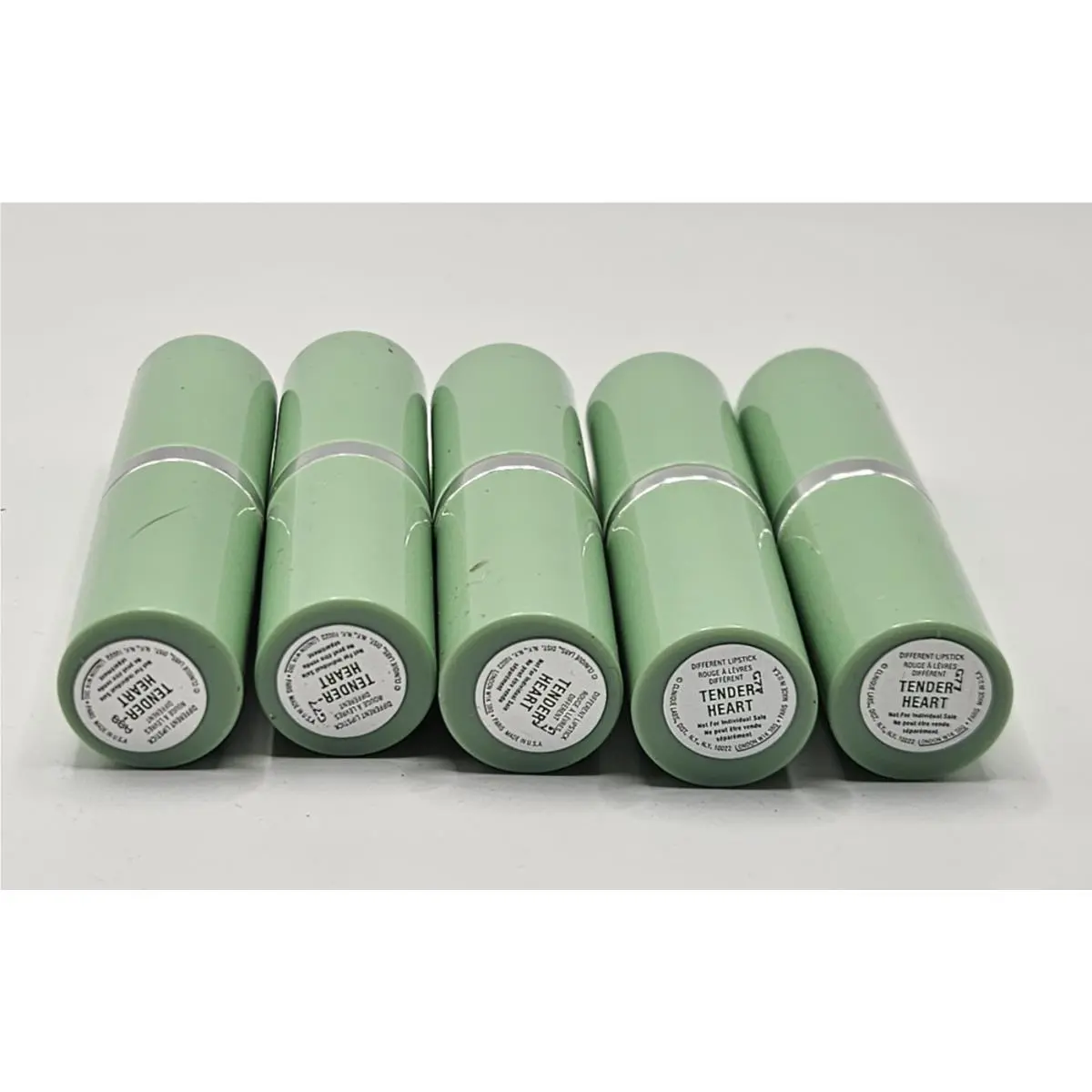 5  Different Lipstick Tenderheart Full Size Dwp by Clinique