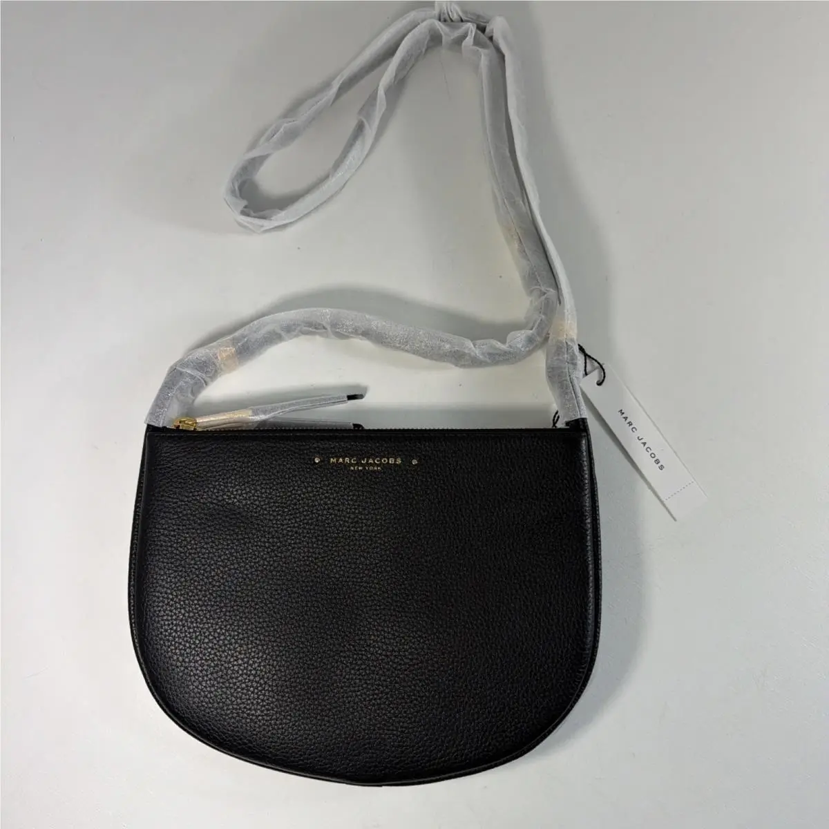 Marc Jacob’s York Women’s Leather Crossbody Purse Black