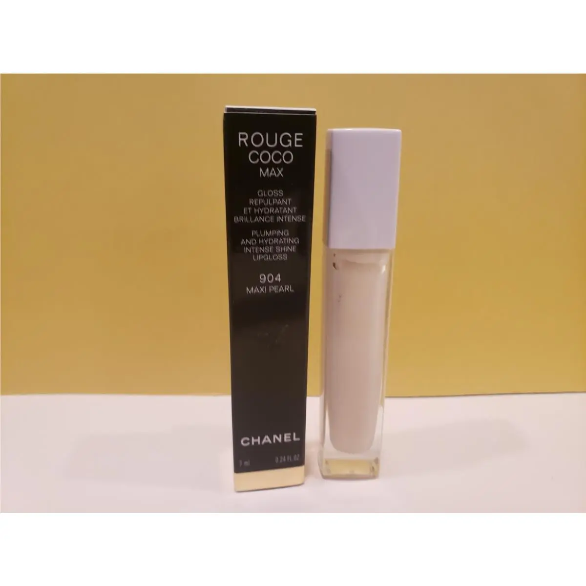 Chanel Rouge Coco Max Plumping Hydrating Lipgloss 904 Maxi Pearl