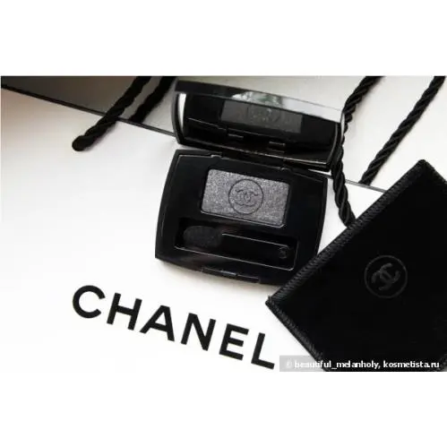Chanel Ombre Essentielle Soft Touch Eye Shadow Black Star 69