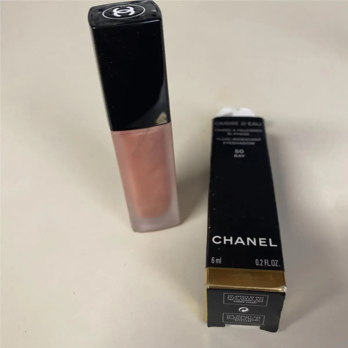 1 x 50 Bay Ombre D`eau By Chanel Fluid Iridescent Eyeshadow