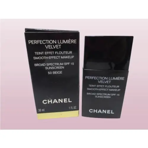 Chanel Smooth Effect Makeup Spf 15 Box 50 Beige