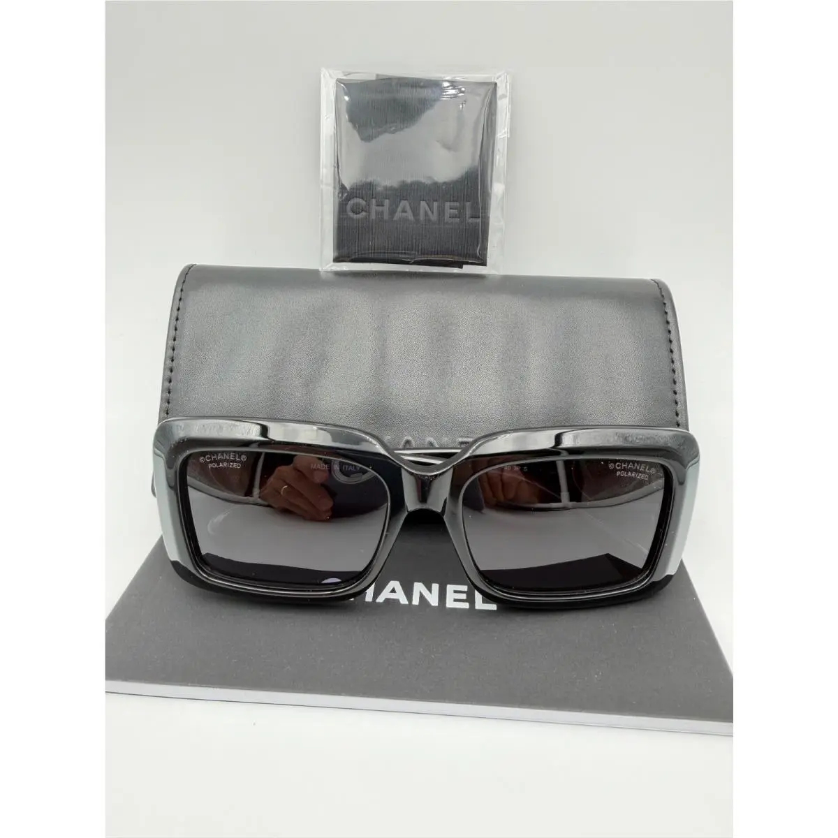Sunglasses 5520 A 622/S8 Black Gold Gray 56 17 140 Heart by Chanel