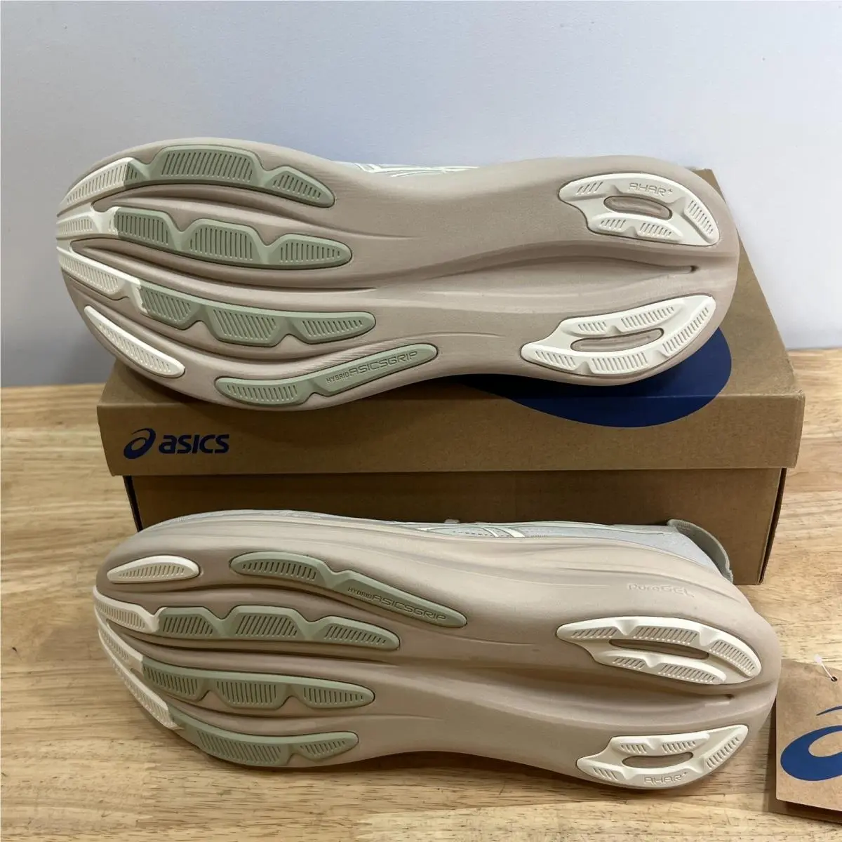 Asics shoes - ASICS GEL-Nimbus - 1011-1270021 - Beige 4