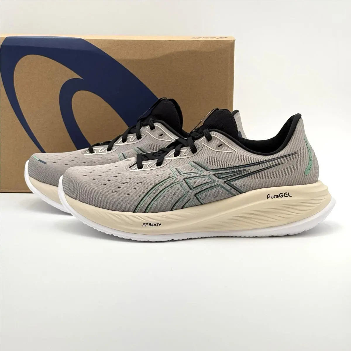 Men`s Size 11.5 Asics Gel Cumulus 26 Sneakers 1011B792 Moonrock Dark Mint