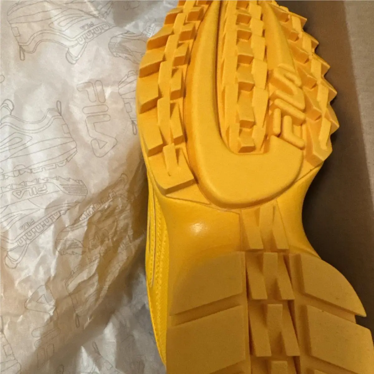 Fila shoes - FILA Disruptor II - Disruptor - Orange (UPC: 0789482286170) 3