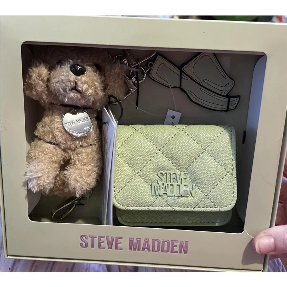 Steve Madden Bwren Card Case and Bag Charms Dog Gift Set Green Celery Quilted