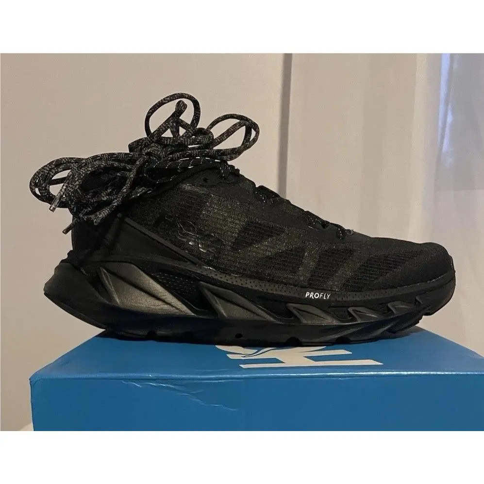 Hoka shoes - Hoka One One Elevon - One One Elevon - 1165230 - Black 2