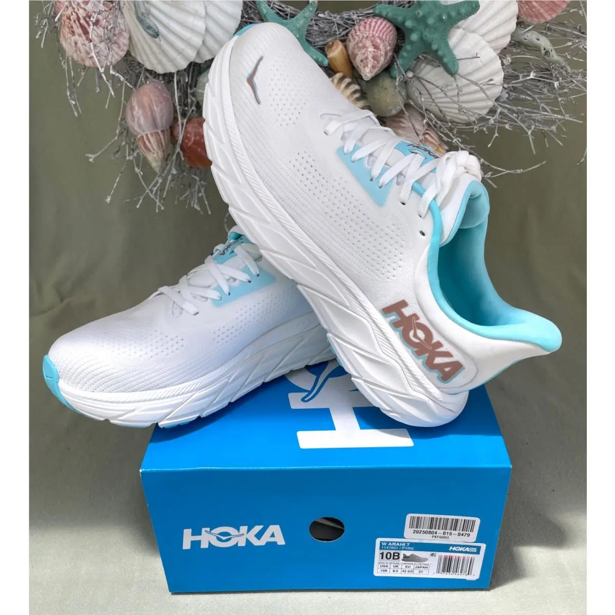 Hoka shoes - Hoka One One Arahi 7 - White 8