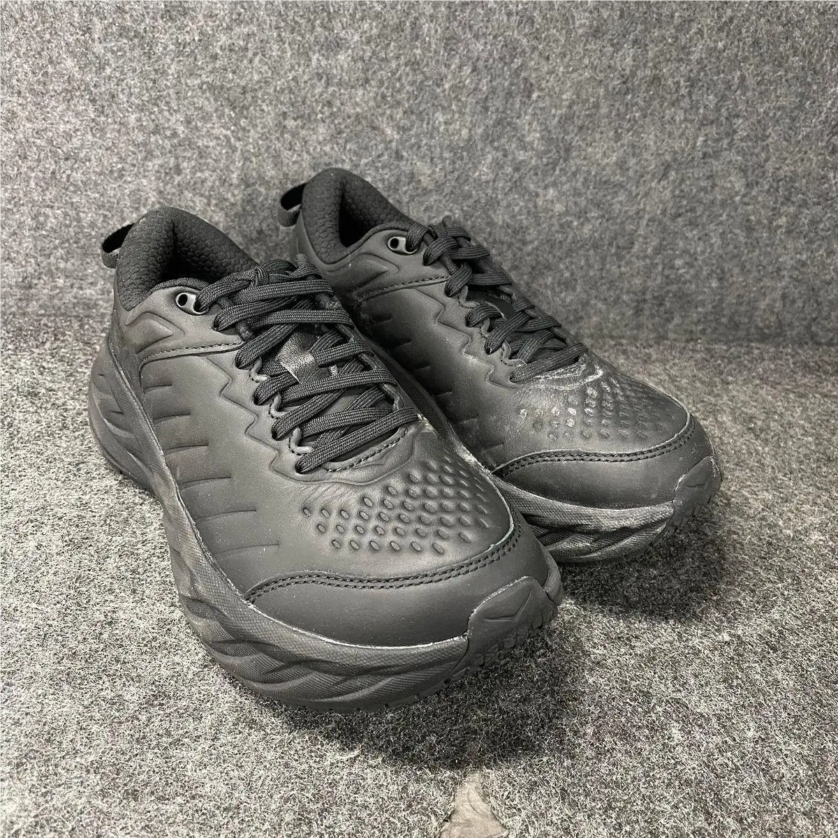 Hoka Bondi SR Wide Sneaker Women`s Size 7.5 D Black/black