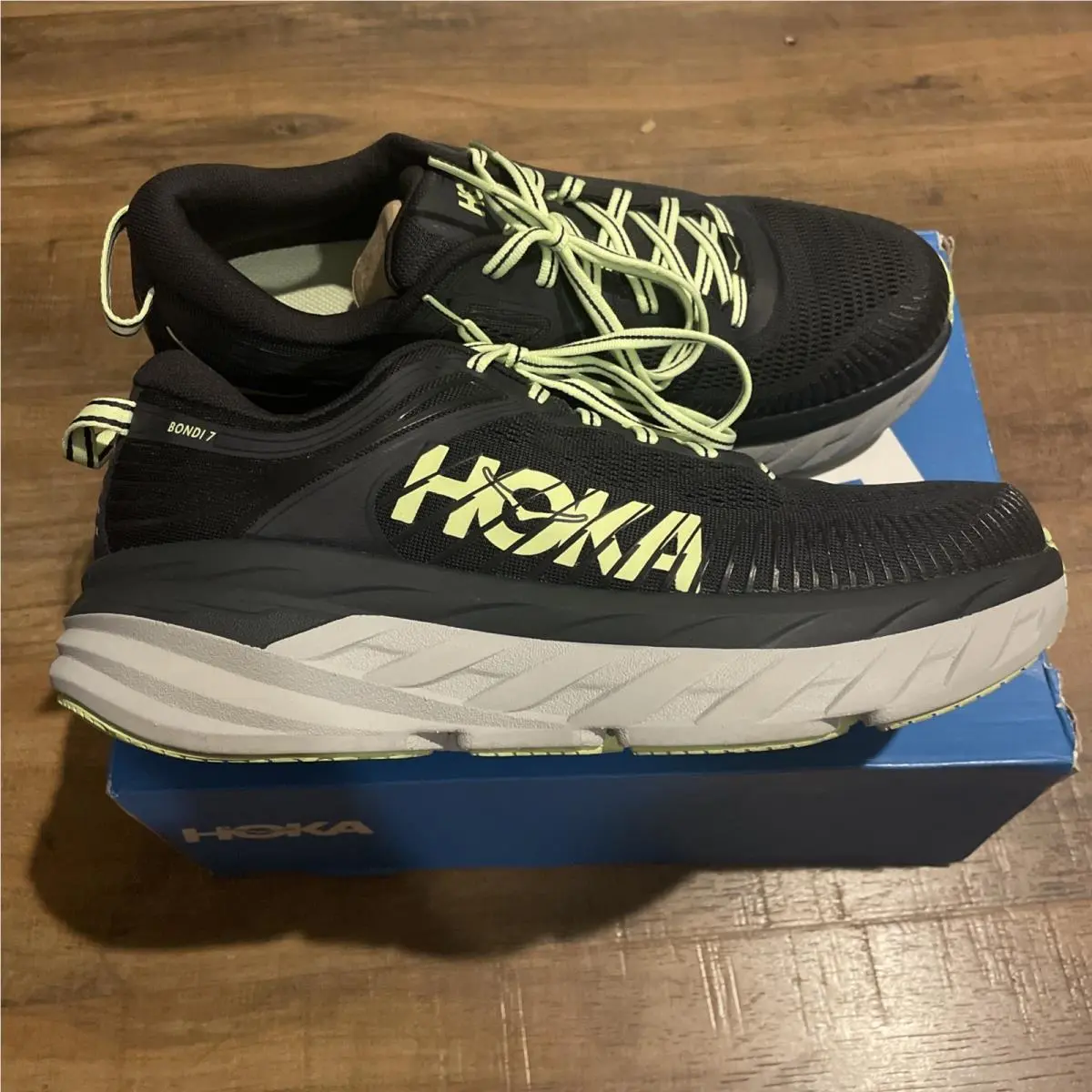 Hoka One One Bondi 7 Mens Shoes Size 10 Blue Graphite Butterfly