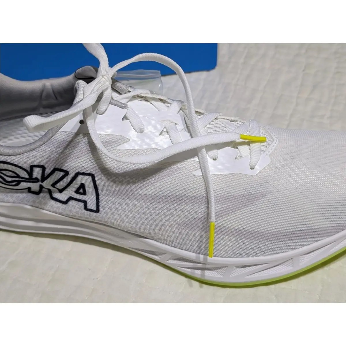 Hoka shoes - Hoka One One Crescendo MD - 1134520 - White 13