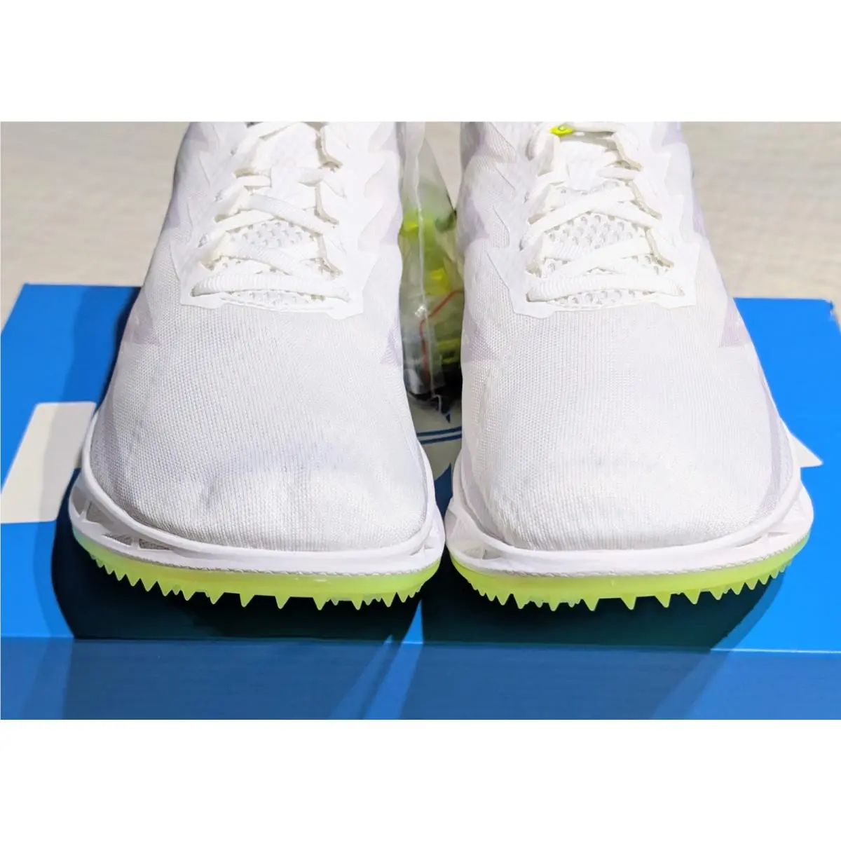 Hoka shoes - Hoka One One Crescendo MD - 1134520 - White 9