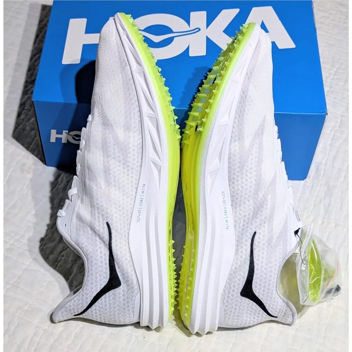 Hoka shoes - Hoka One One Crescendo MD - 1134520 - White 3