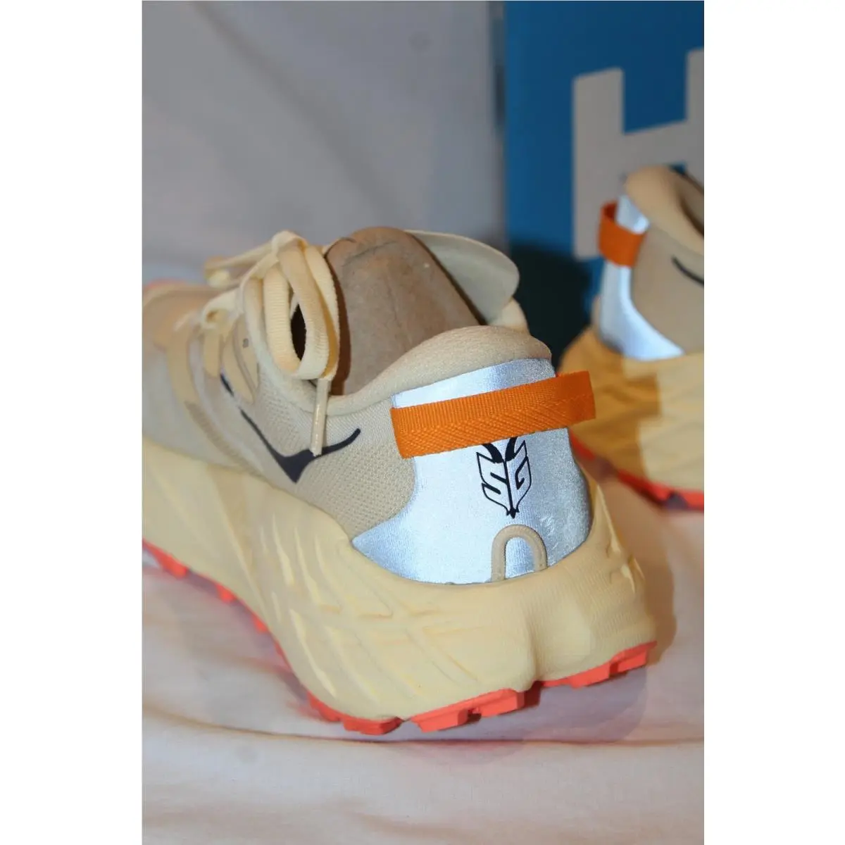 Hoka shoes - YELLOW ORANGE 4