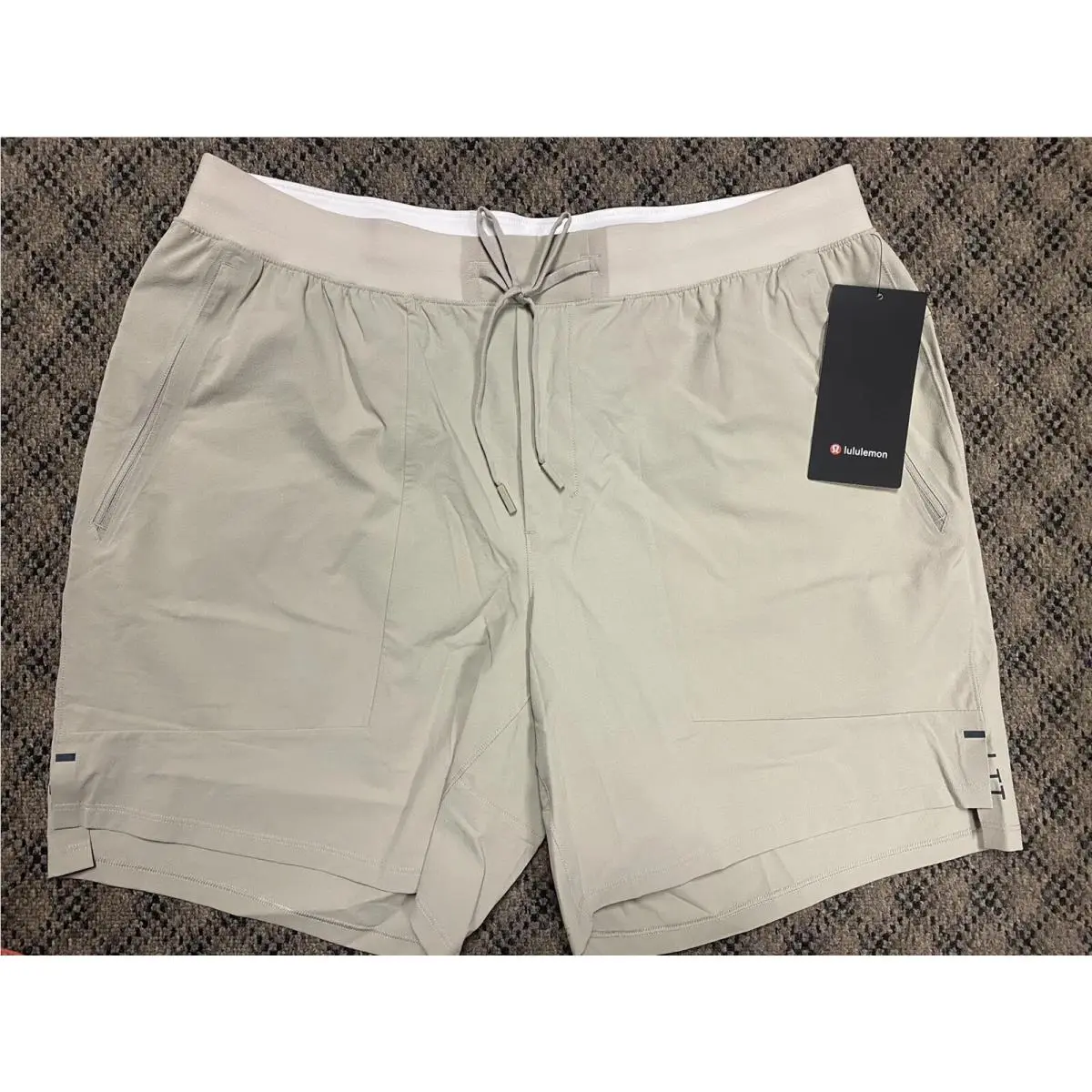 Lululemon clothing - LULULEMON LICENSE TO TRAIN - LICENSE TRAIN - Beige 0