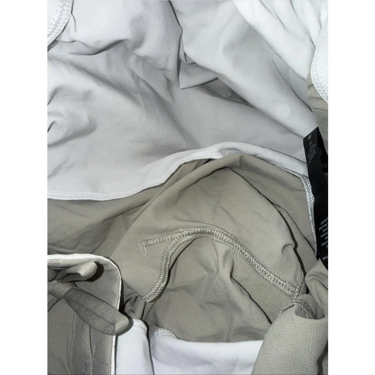 Lululemon clothing - LULULEMON LICENSE TO TRAIN - LICENSE TRAIN - Beige 3