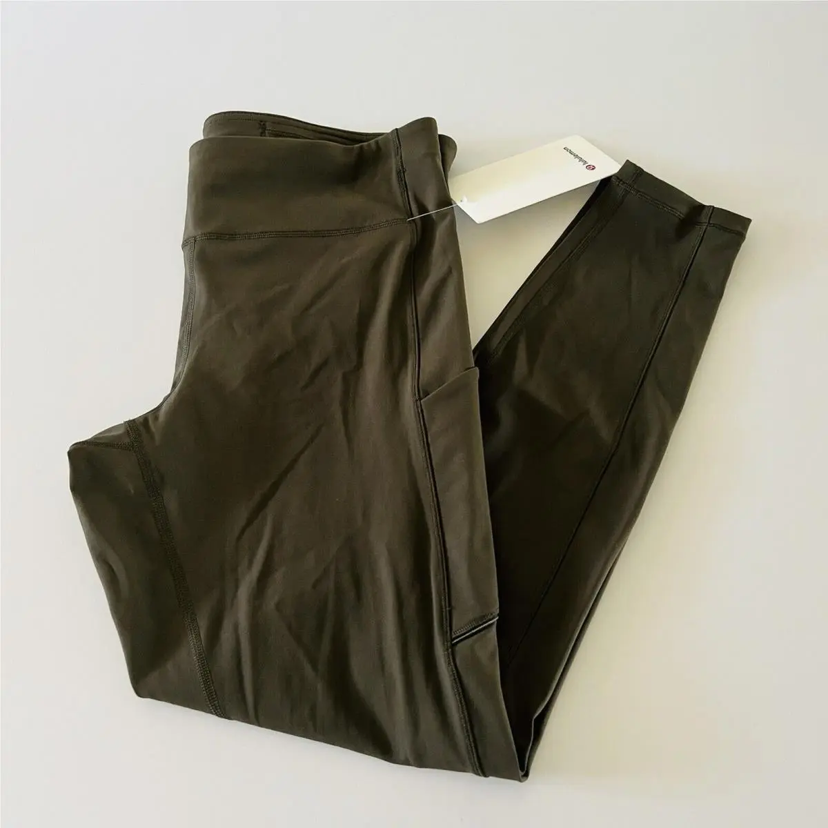 Lululemon Athletica Dark Olive Speed Up MR Tight 28 Leggings - US 12