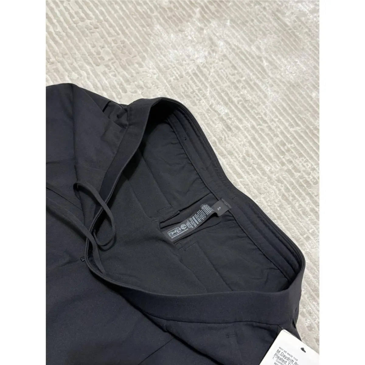 Lululemon clothing - LULULEMON Daydrift - Daydrift - Black 4