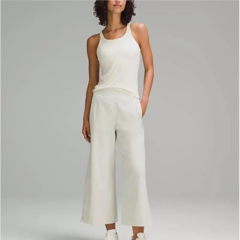 Lululemon clothing - Beige 0
