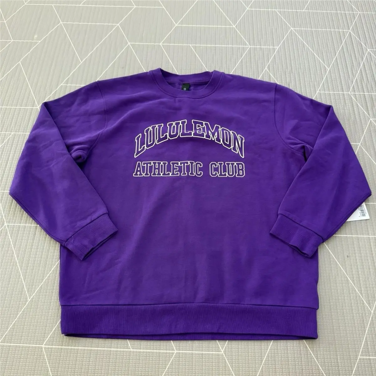 Lululemon Steady State Crew Graphic Size L College Purple LM3FX5S