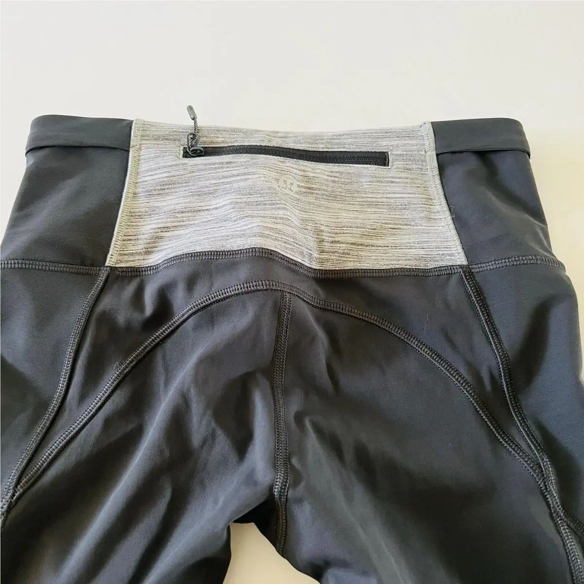 Lululemon clothing - Grey 2