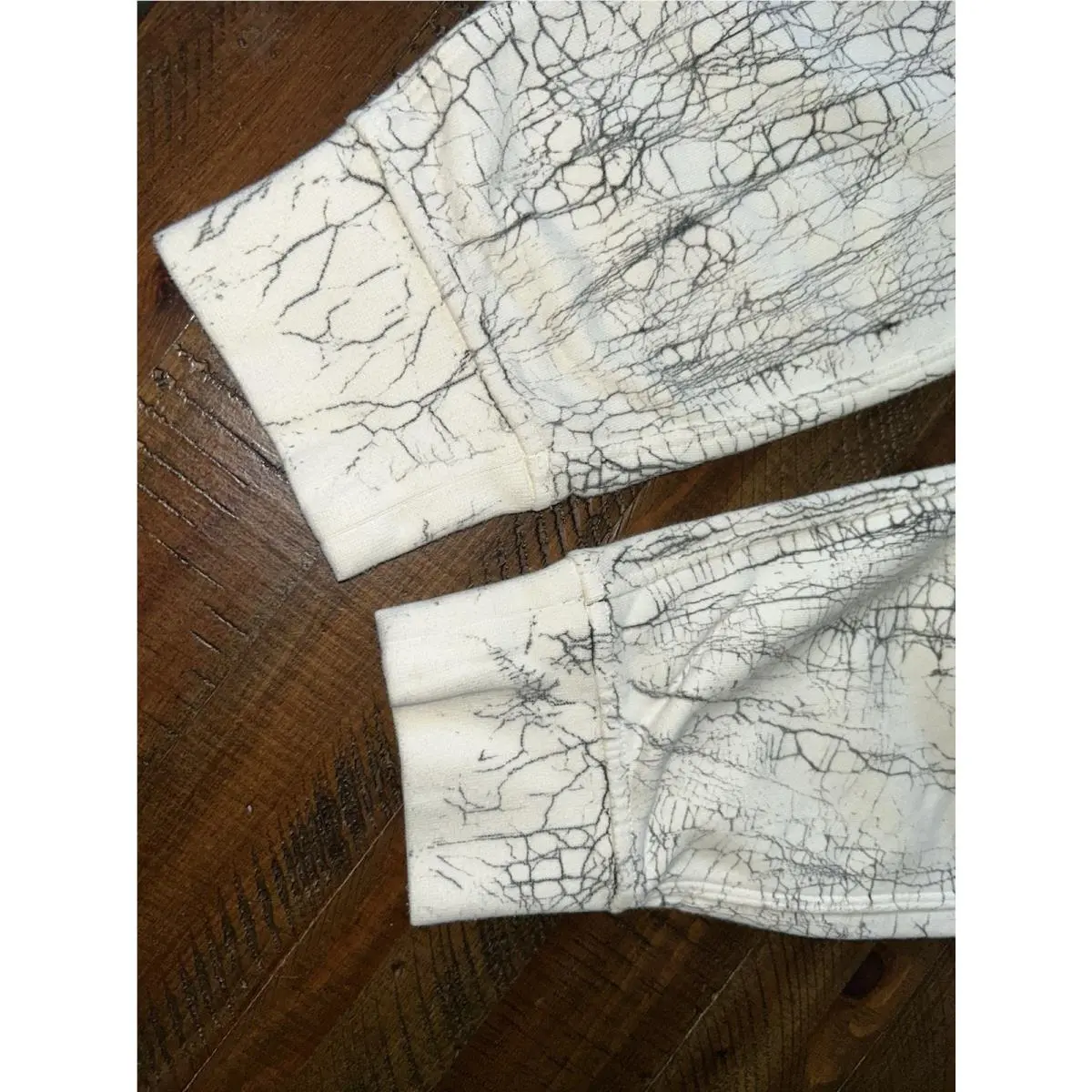 Lululemon clothing - White 7