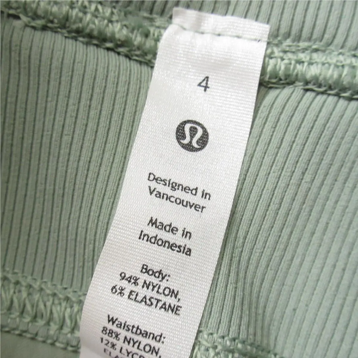 Lululemon clothing - Green 3