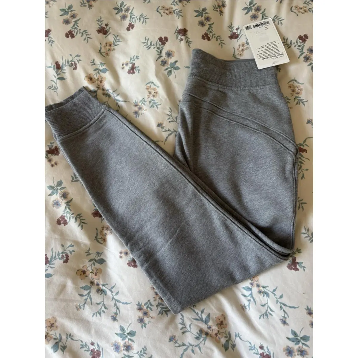 Lululemon clothing - Gray 0
