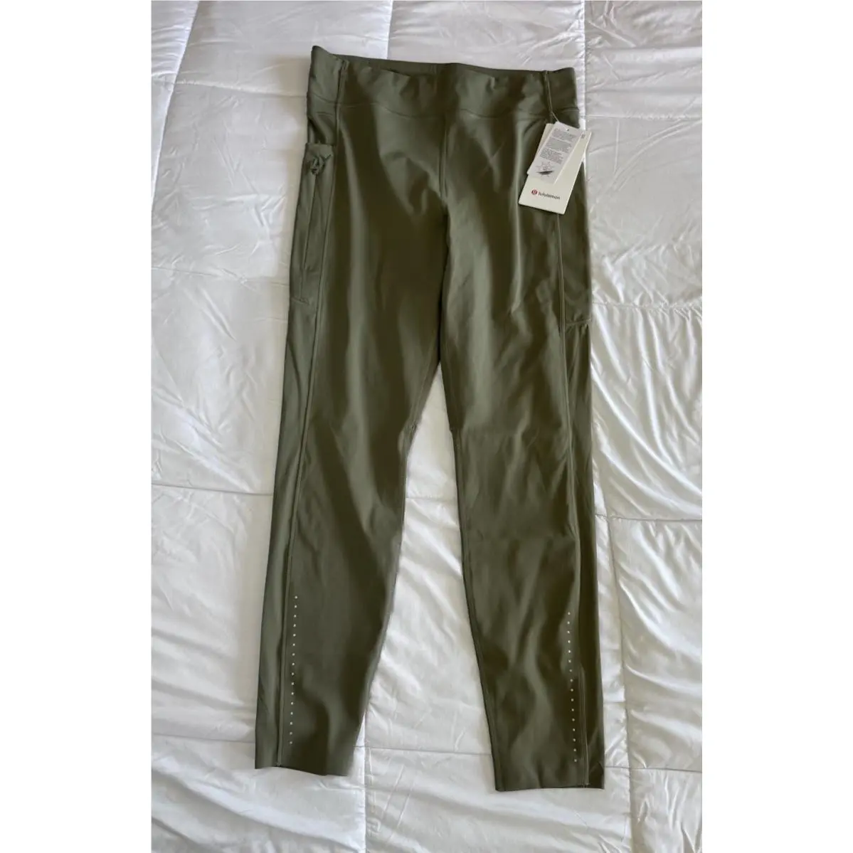 Lululemon Fast Free High Rise HR Tight 25 Light Size 12 Bay Leaf Green Pockets