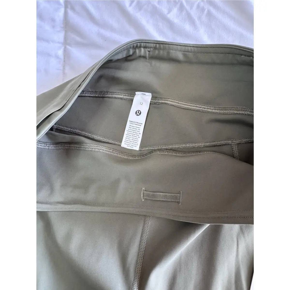 Lululemon clothing - Green 9