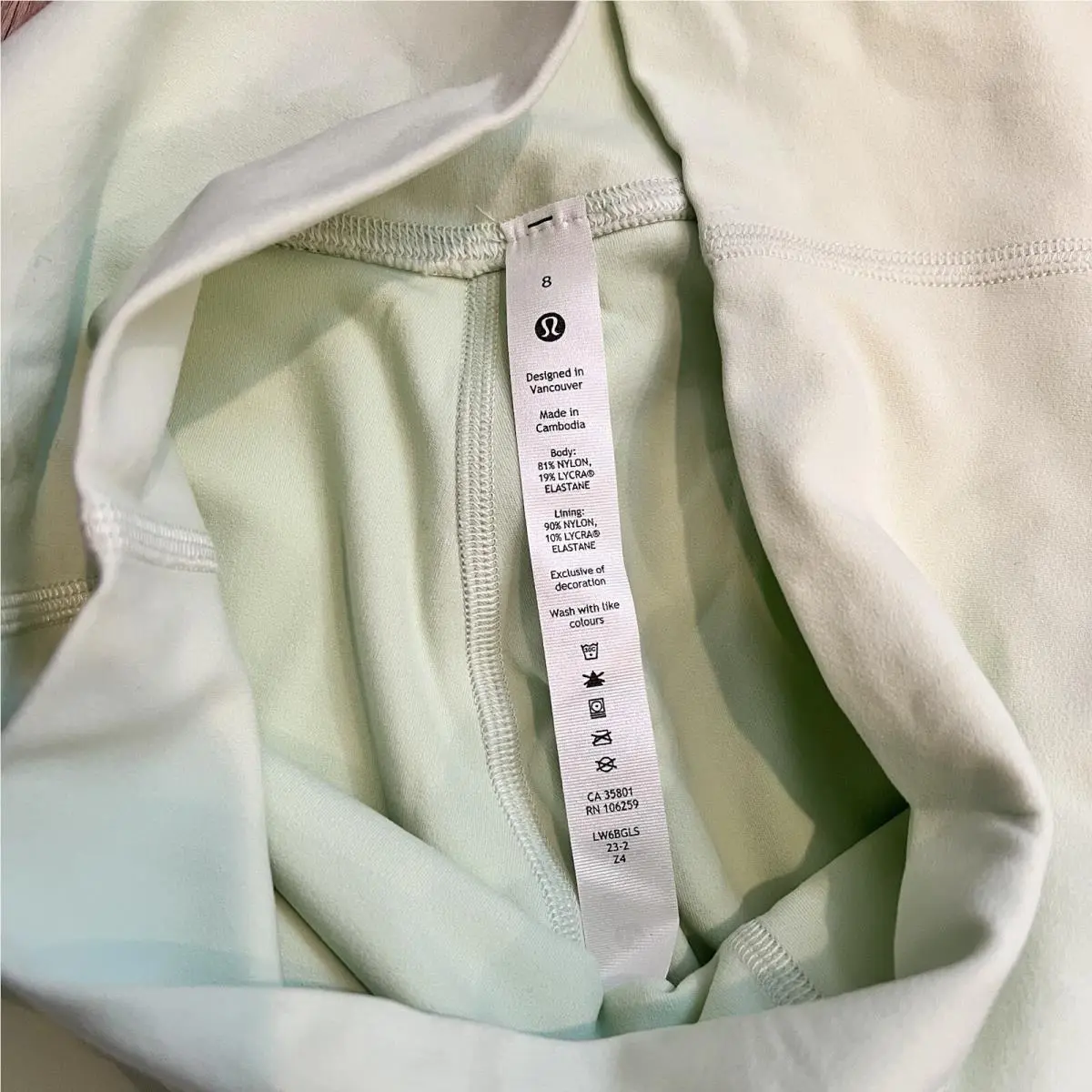 Lululemon clothing - Green 2