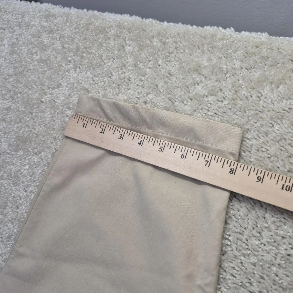 Lululemon clothing - Beige 4