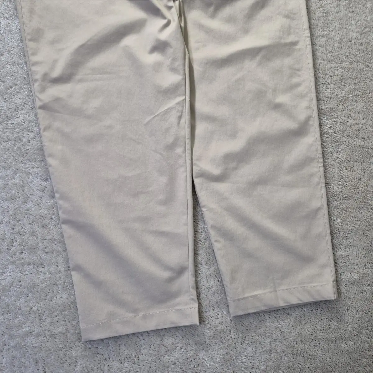 Lululemon clothing - Beige 7