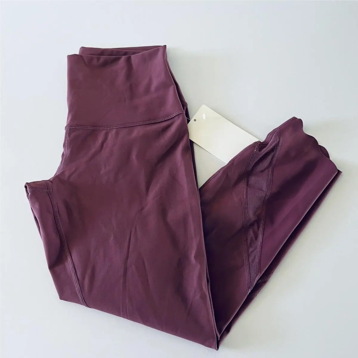 Lululemon Athletica Plumful Wunder Under HR Crop 24 Leggings - US 8