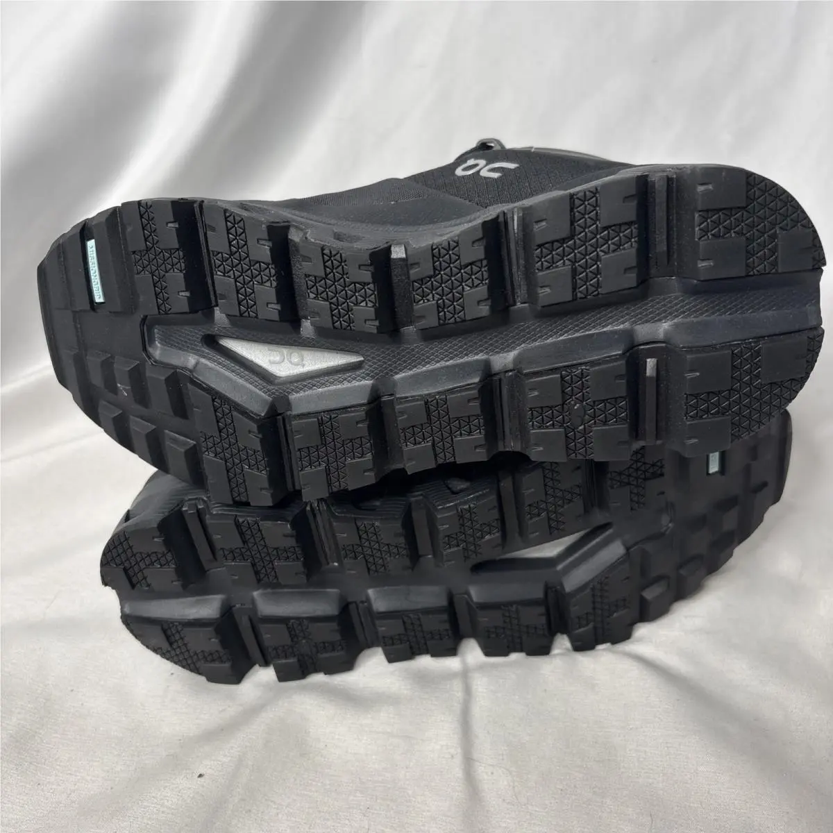 On-Running shoes - On Cloudtrax - Cloudtrax - Black, Manufacturer: Black (UPC: 7630419178613) 5